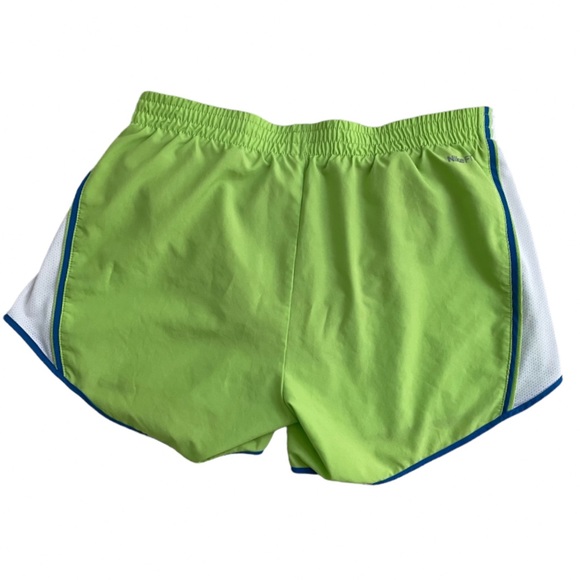 Nike Fit Athletic Shorts Size M - Picture 2 of 6